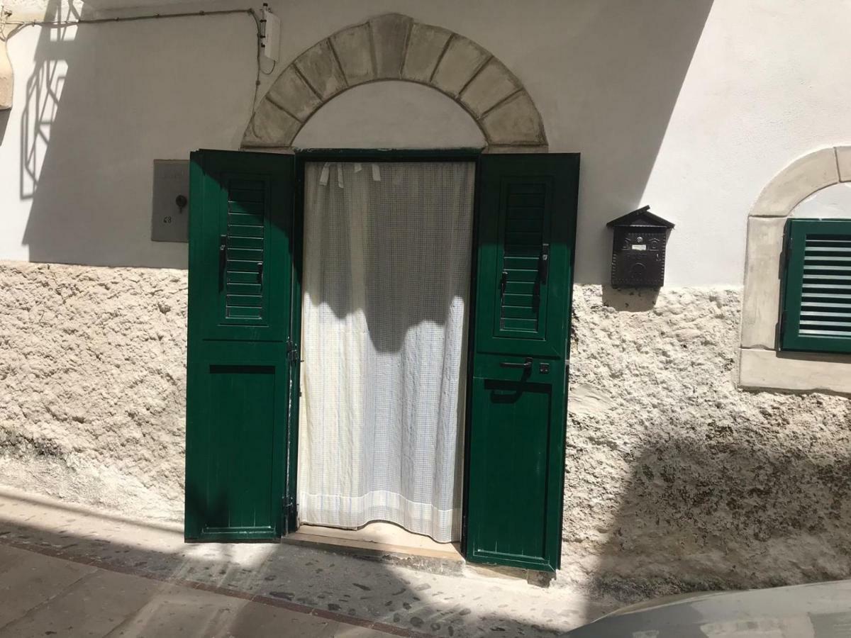 Dimora Nel Borgo Apartment Vieste Bagian luar foto