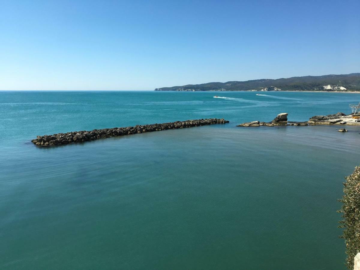 Dimora Nel Borgo Apartment Vieste Bagian luar foto